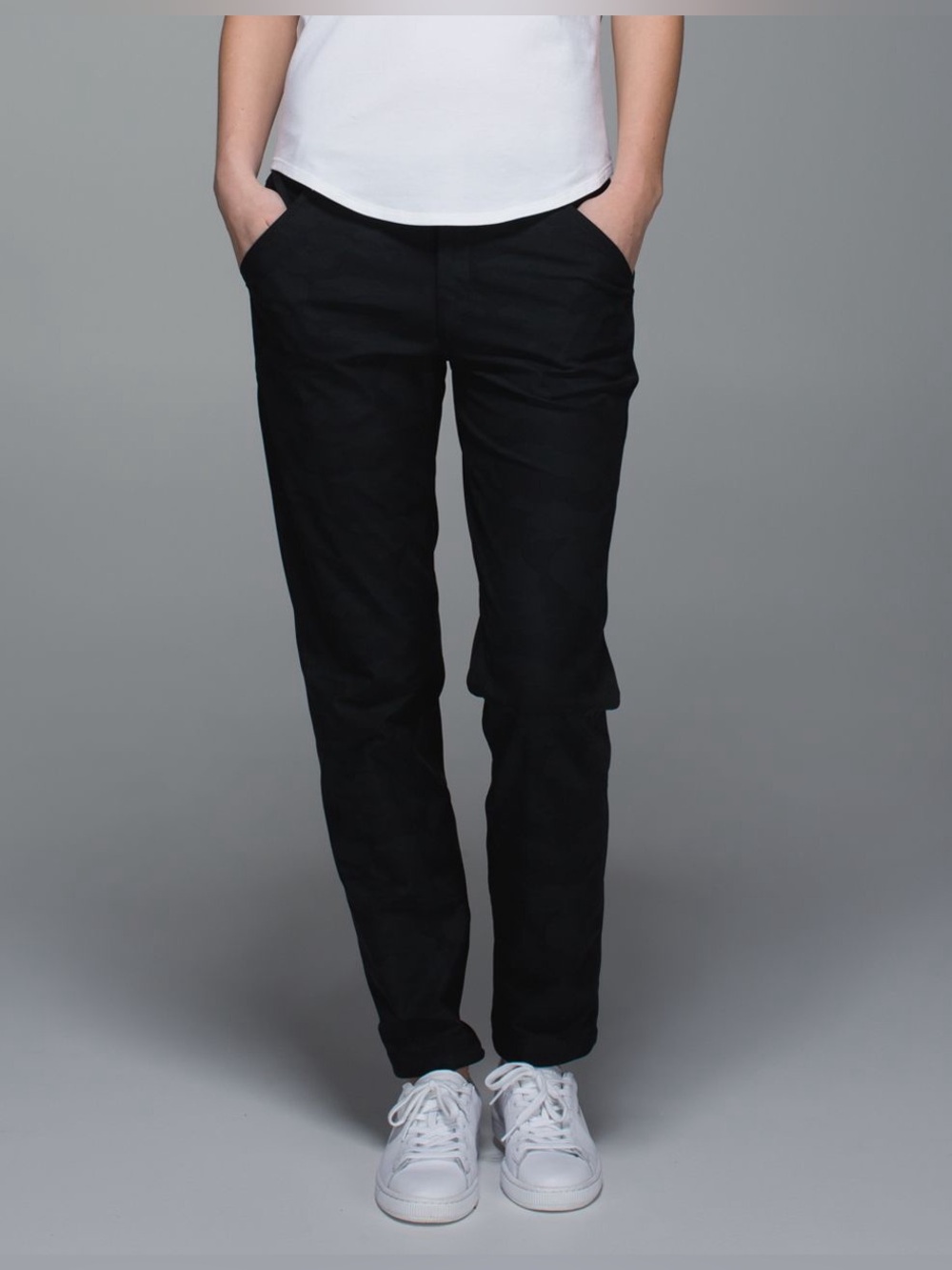 Lululemon Day Trip Boyfriends Pants in Black Camo